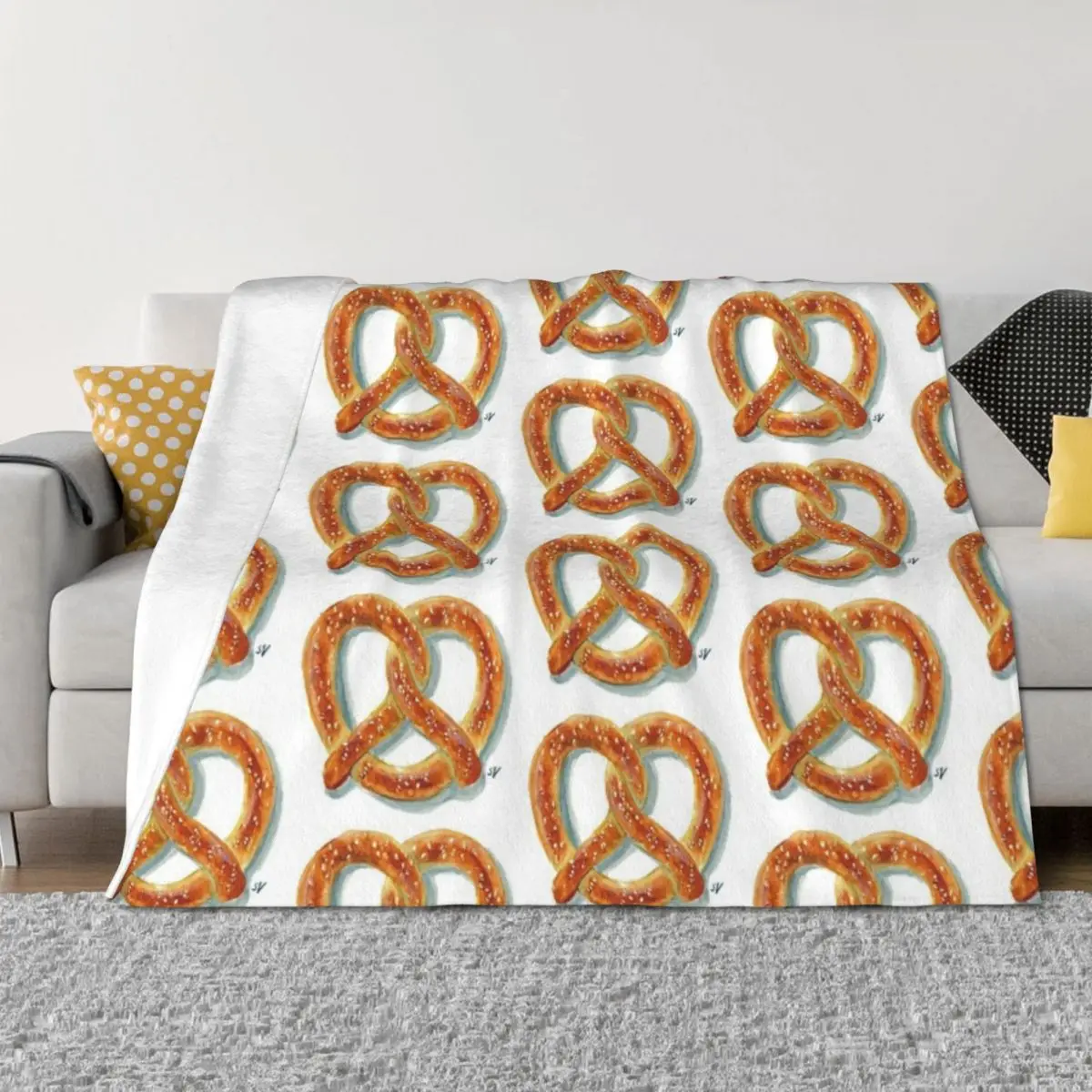 

Salty Soft Pretzel Throw Blanket Thermal Thin Cute Plaid Stuffeds Blankets