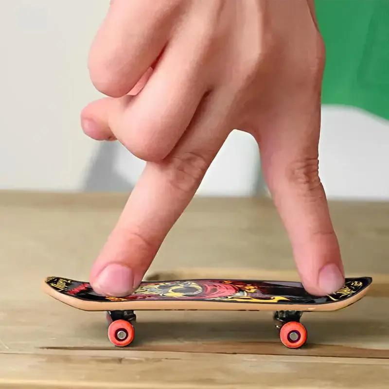 Wooden Fingerboard Fingerboard Set Finger Skate Board Maple Wood Professional Mini Skateboard Kid Toys for Teenagers