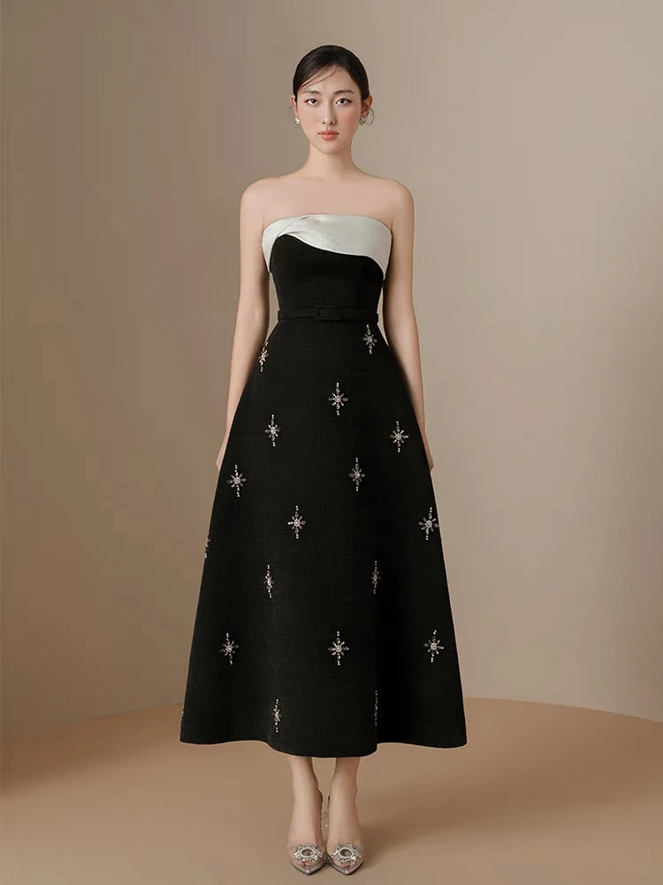 

Embroidered Flares Strap Dresses Spring Women Sleeveless Chest Hugging Dress Summer High Waist Slim Knee Length Camisole Dress