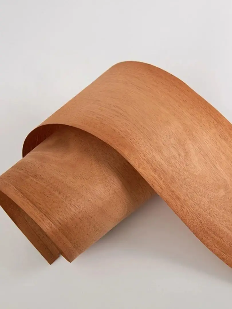 20x250cm Natural Mahogany Wood Veneer For Furniture, Cabinetry, Interior Renovation, And Surface Decoration