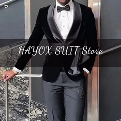 Traje Formal ajustado para hombre, chaqueta de cuello de chal de terciopelo, esmoquin de moda para negocios, boda, novio, fiesta de graduación