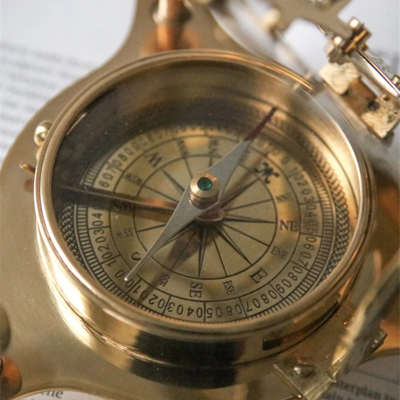 Brass Compass Home Decorations Book Exhibition Soft Decoration Compass Retro Desktop Ornaments Portable Shooting Props Gift