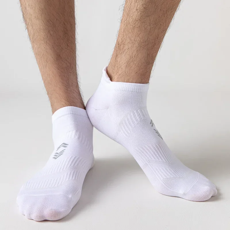 1 Pair Men Running Socks Women Cotton Soft Breathable Riding Cycling Basketball Sports Socks Non-slip Low Cut Ankle Short Socks