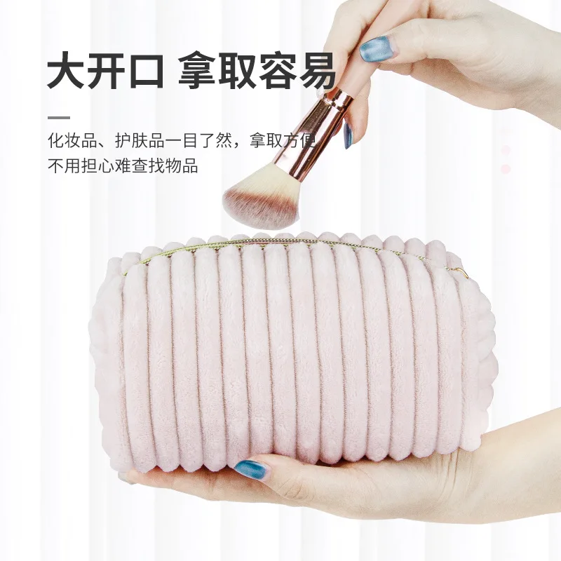 Three-dimensional, non-collapsible, soft, and portable makeup bag with a stylish design