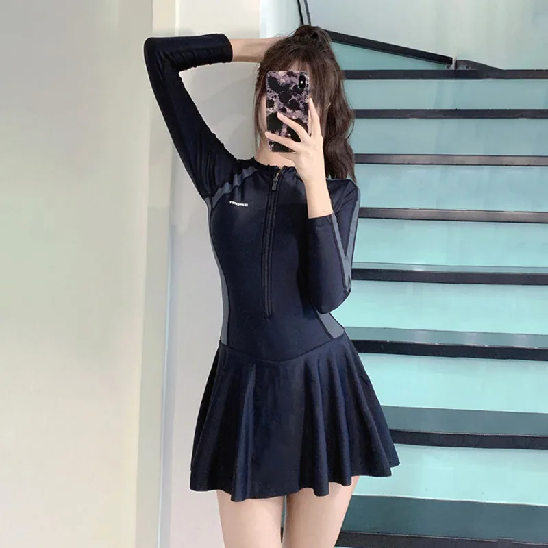 Traje de baño para mujer, conjunto de Bikini 2025, traje de baño fino de una pieza bonito y fresco, vestidos de playa para primavera, traje de protección solar de verano para niñas