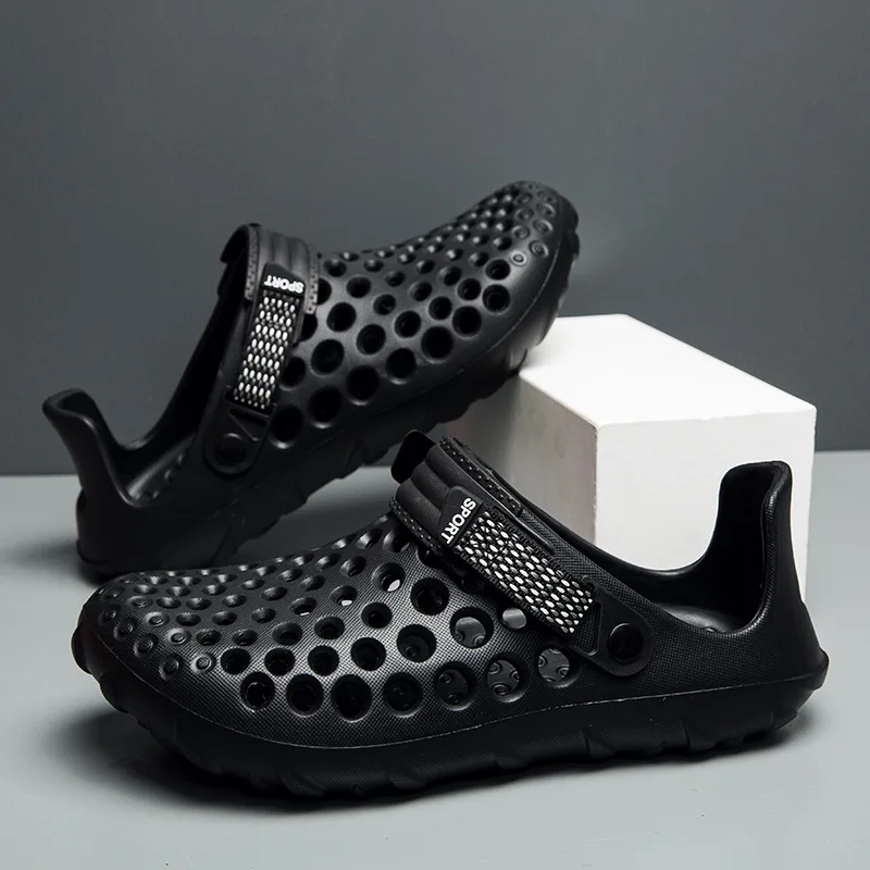 New Cave Shoes Men's Sandals 2025 Summer Men's Outdoor Wear Breathable Anti Slip Thick Sole Outdoor Camping Beach Shoes Slippers