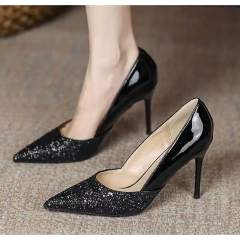 

Women's Fine heel Single Shoes New Fashion Pointy Splicing Glitter A Slip-on Wear Resistance Stiletto Temperament High Heels