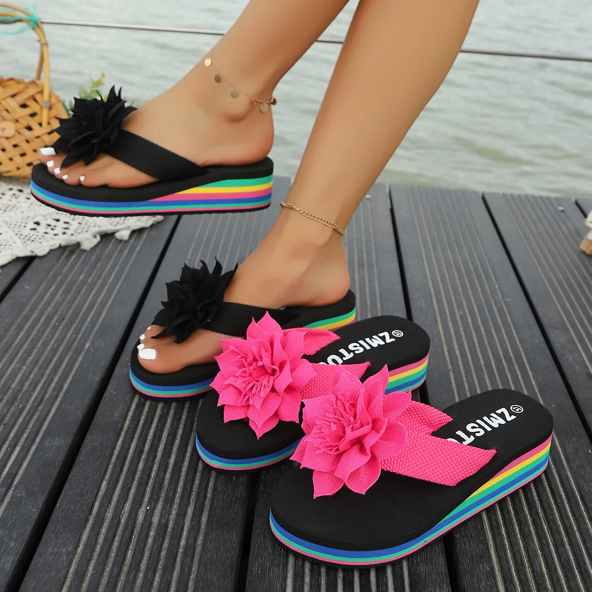 

Women Slippers Flip Flops Vacation Mid Heel Sandals Solid Color Summer Designer Shoes Casual Footwear Slippers Slides Women
