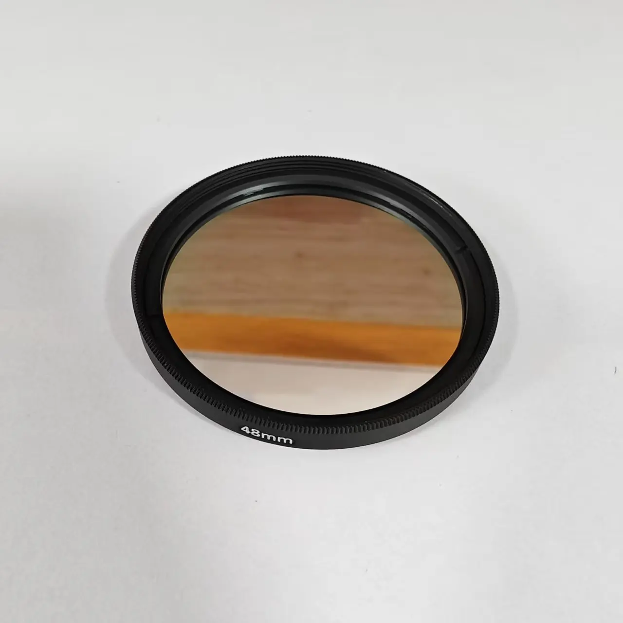 

725nm Center 705nm To 745nm Pass 40nm Bandwidth Narrow Bandpass Filter Optical Glass NP725-40nm