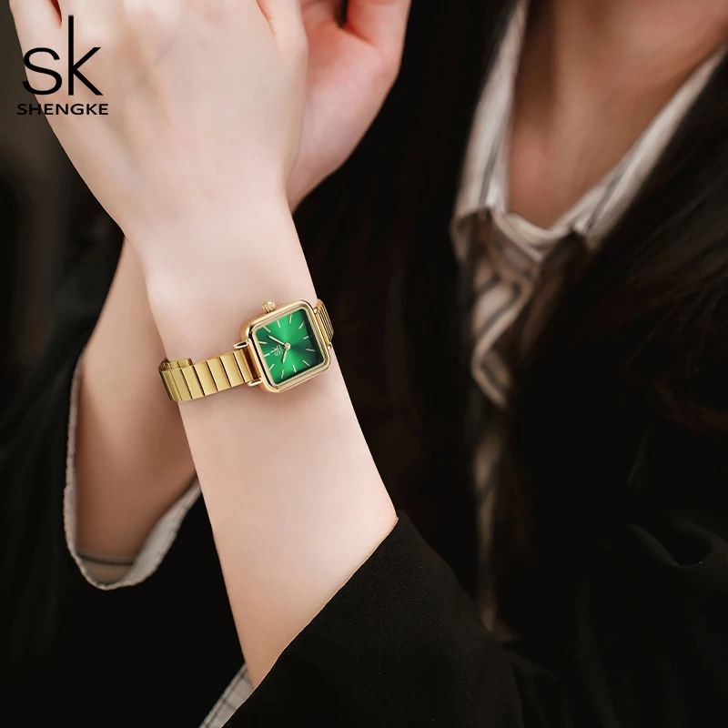 Luxury Gold Green Watch For Women Shengke 2022 New Women Watch Bracelet Adjustable Band Montre Femme Quartz Relogio Feminino