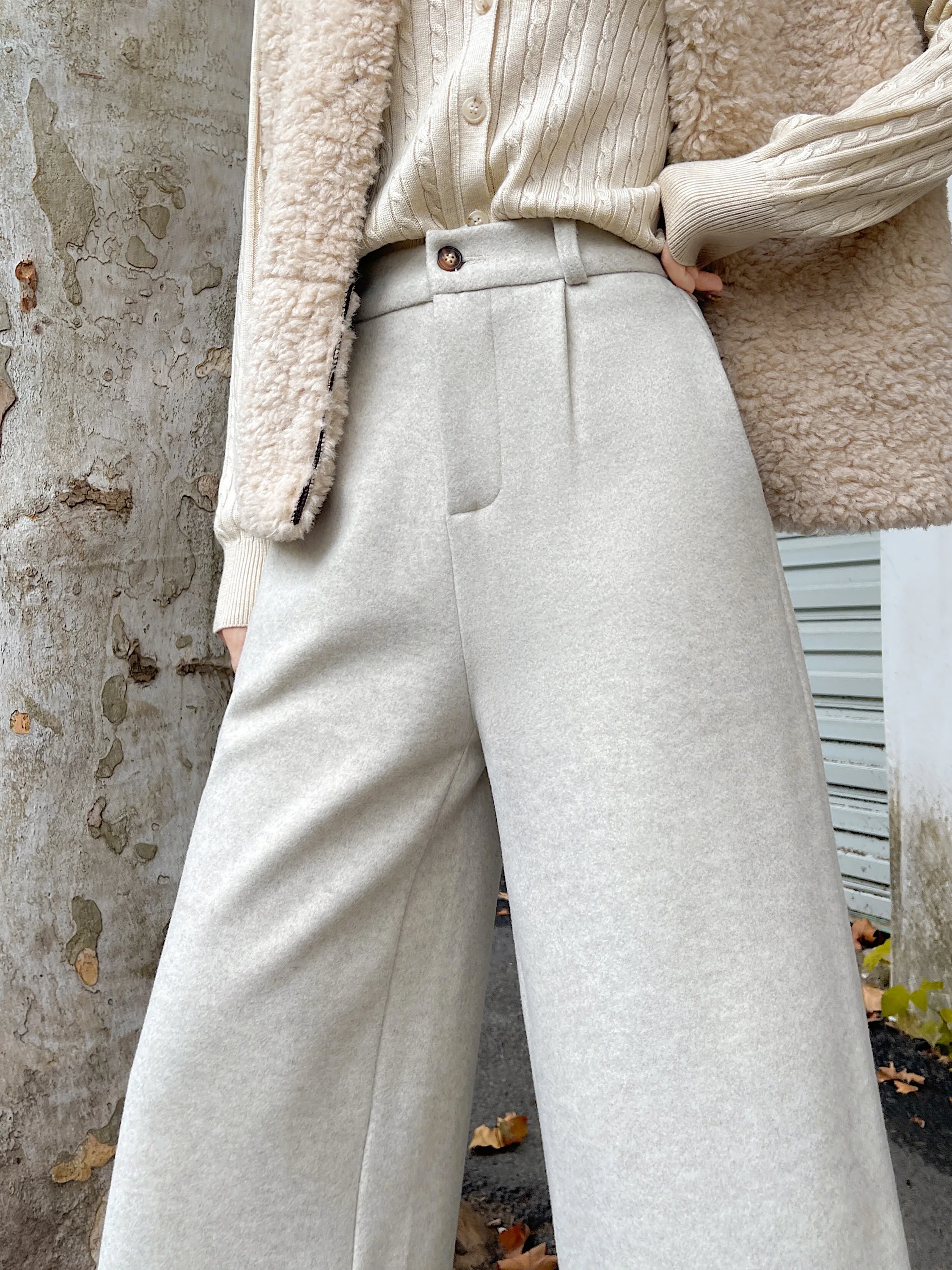 

Белые утепленные шерстяные брюки для женщин, осенне-зимние, новые, прямые, свободные, широкие, повседневные, с высокой талией, на пуговицах