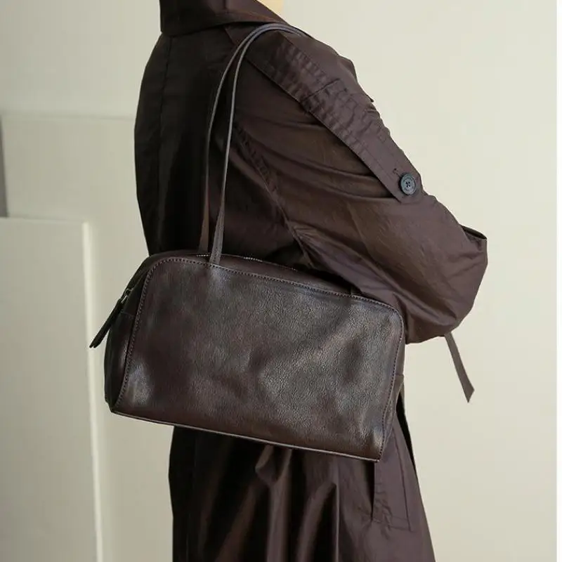 Lässige Designer-Handtasche aus weichem, echtem Leder, Damen-Umhängetasche, modisch, schlicht, luxuriös, aus echtem Rindsleder, Damen-Unterarmtasche – Detail 12