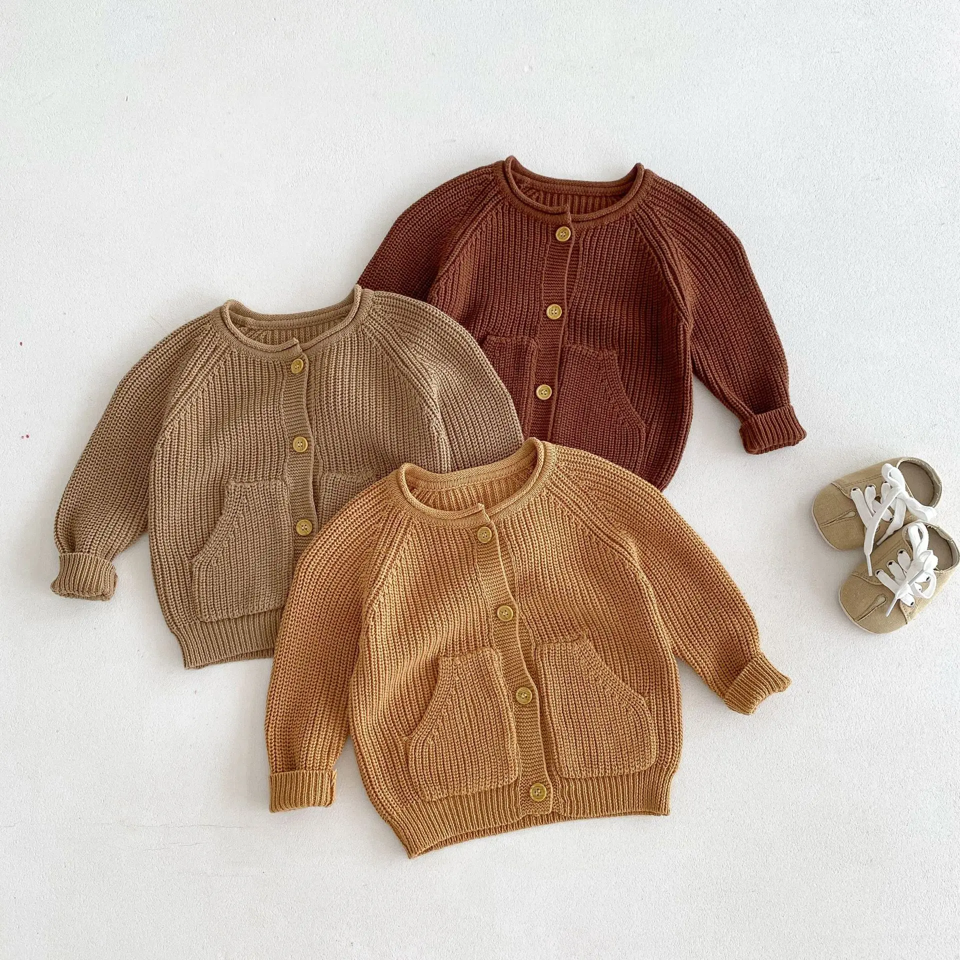 

2024 Autumn New Children Sweater Jacket Girls Solid Versatile Knitted Cardigan Coat Boys Casual Vintage Knitwear Kids Clothes