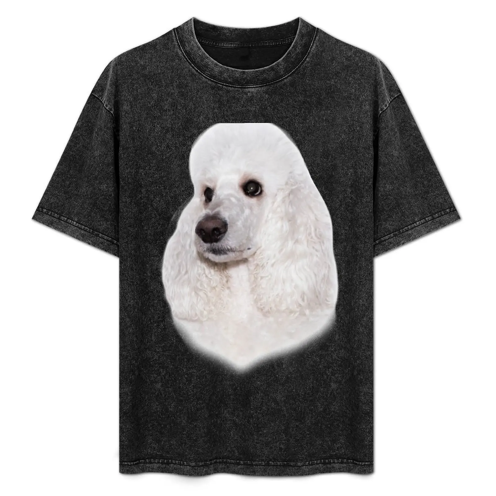 Camiseta minimalista de cuello redondo con estampado de perro poodle blanco mirando a la izquierda