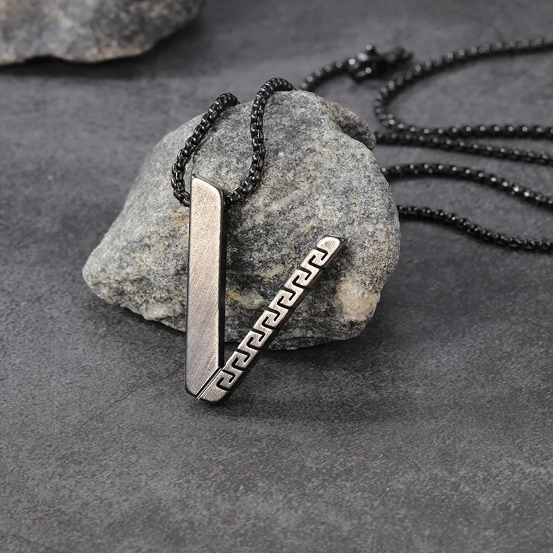 Retro Grey V-Shaped Pendant Neckalce for Men,Casual Stainless Steel Victory Pendant,Letter V Enthusiast Jewelry