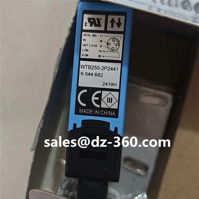 

1pcs/Lot SICK WTB250-2P2441 6044682 10-30VDC Slot type photoelectric sensor proximity switch 100% brand new in stock