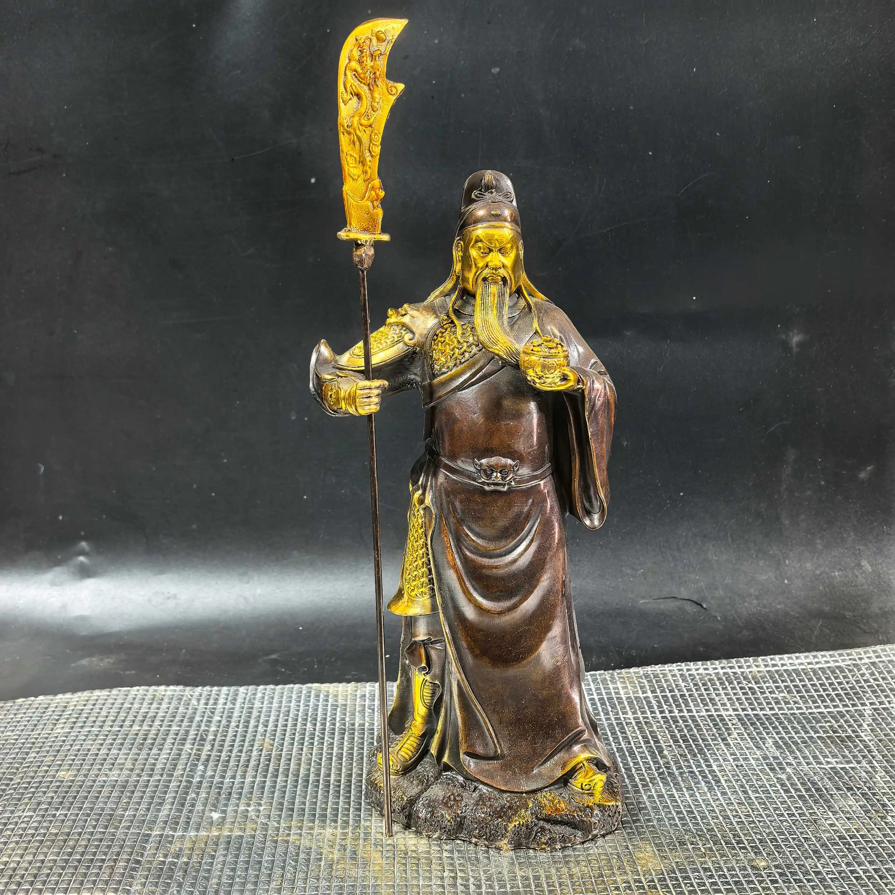 Pure copper statue of the God of Wealth, Guan Gong, dedicated to Guan Er Ye and Guan Yu