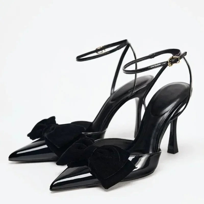 

Роскошные брендовые дизайнерские босоножки на каблуке, женские модные бархатные туфли с острым носком и ремешком на щиколотке, пикантные элегантные свадебные туфли на каблуке