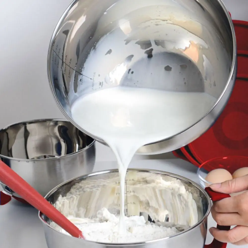 

Multifunctional Stainless Steel Mixing Bowl Scaled Non-slip Bottom Salad Basin with Lid Kneading Dough Bowl Cream
