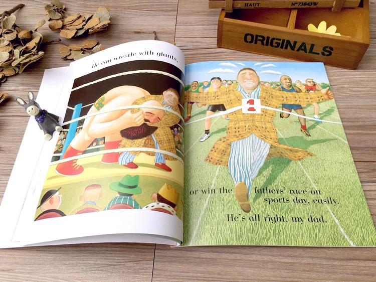 

New 'My Dad And My Mum' English Picture Book by Anthony Browne Educational Children's Learning Resource for Kids