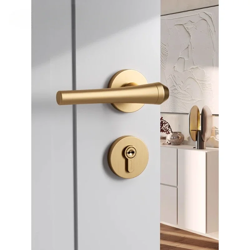 ล็อคประตูห้องนอนในครัวเรือนทองแดงเงียบทั้งหมด