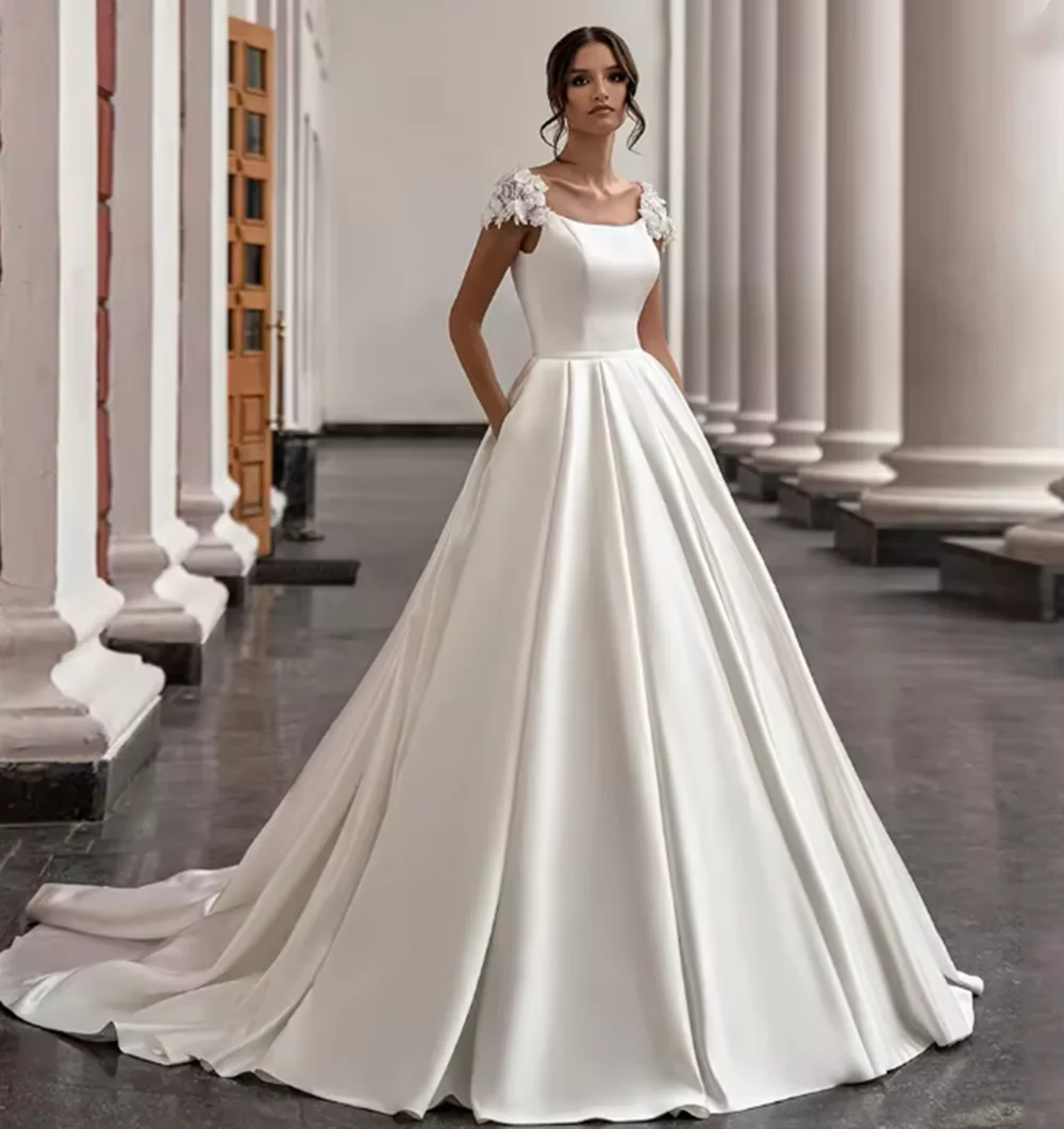 Lindo vestido de casamento de cetim para mulher vestidos de noiva personalizado manga boné flores tribunal trem uma linha vestido de noiva robe de mariee