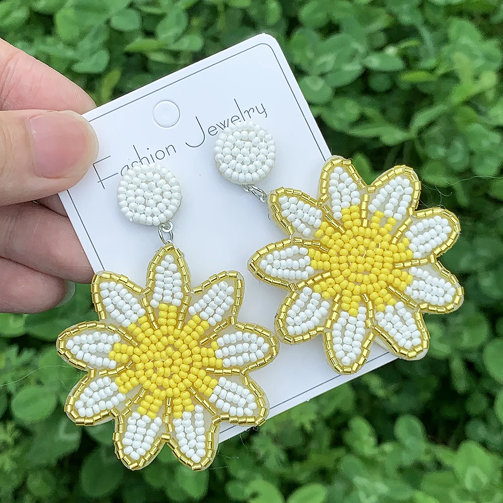 Beaded Sunflower Dangle Earrings for Women Girl Boho Handmade Yellow White Daisy Flower Statement Ear Stud Holiday Jewlery Gift