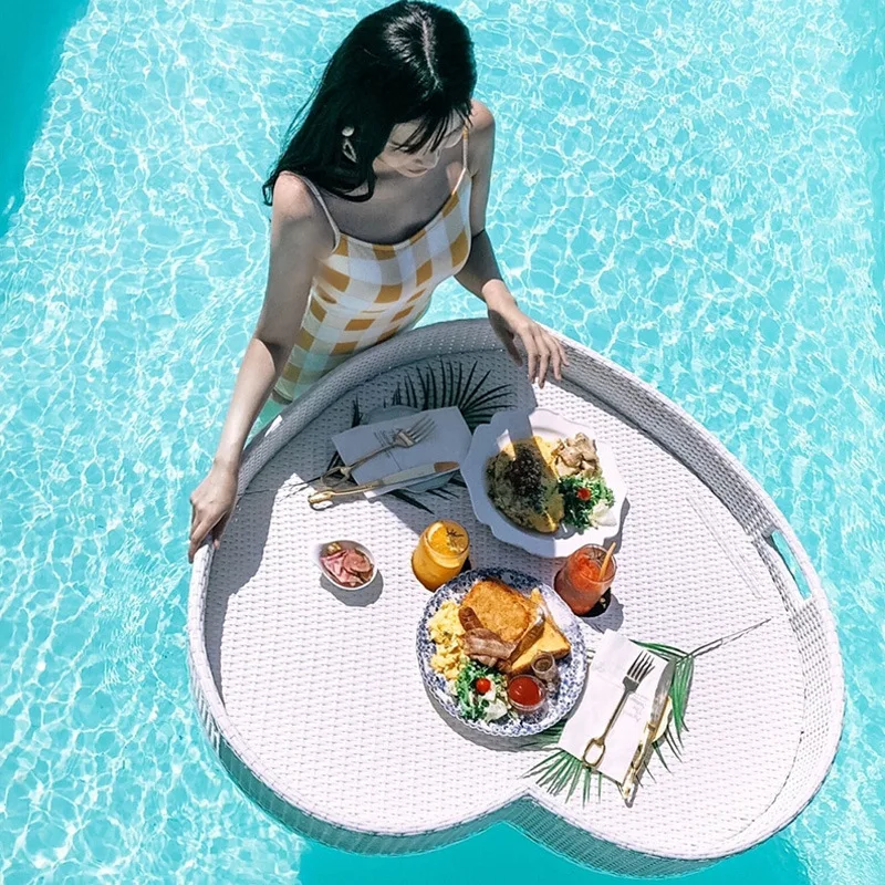 Bali Internet celebrity floating plate swimming pool water breakfast tray Vietnam rattan basket B & B villa fruit plate