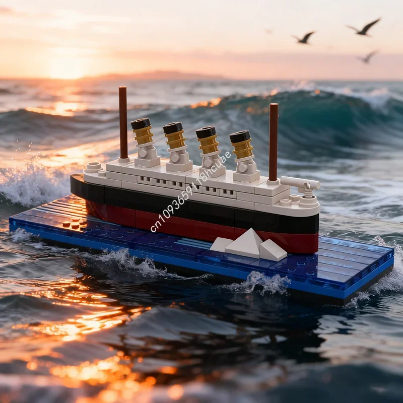 

129pcs MOC Mini Titanic Diorama Boated Model Building blocks Architecture DIY toy Education Brick Kids Christmas gift Birthday