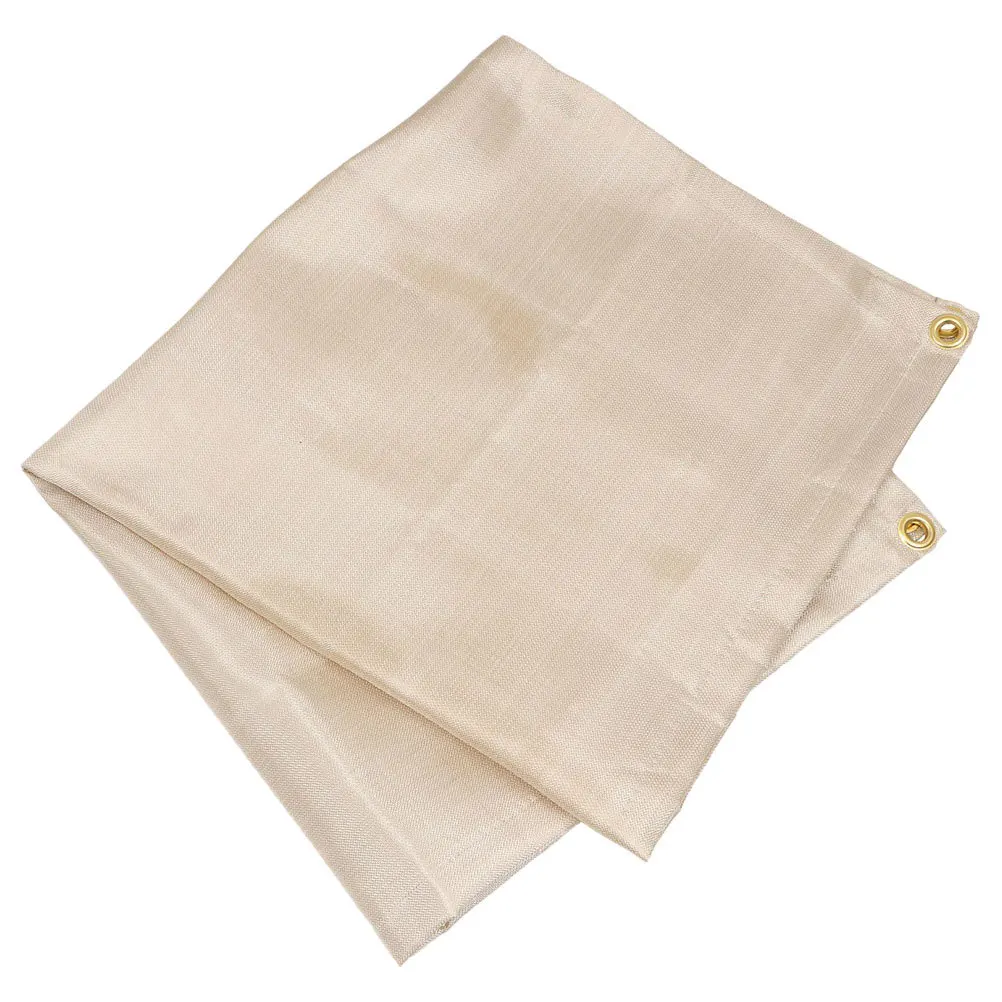 Fire Proof Blanket for Home Outdoor Use Multi-Function Grill Protective Pad Foldable Lightweight Fire Resistance Safety Cover