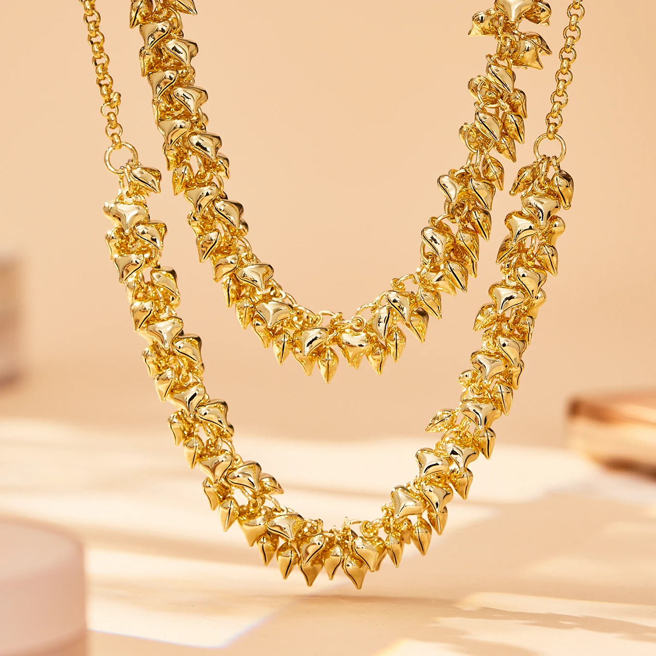 Neue silber-goldene Herz-Quasten-Halskette für Damen, modisch, 316 Edelstahl, vergoldete Kette, Halskette für Damen, wasserdichter Schmuck – Detail 8