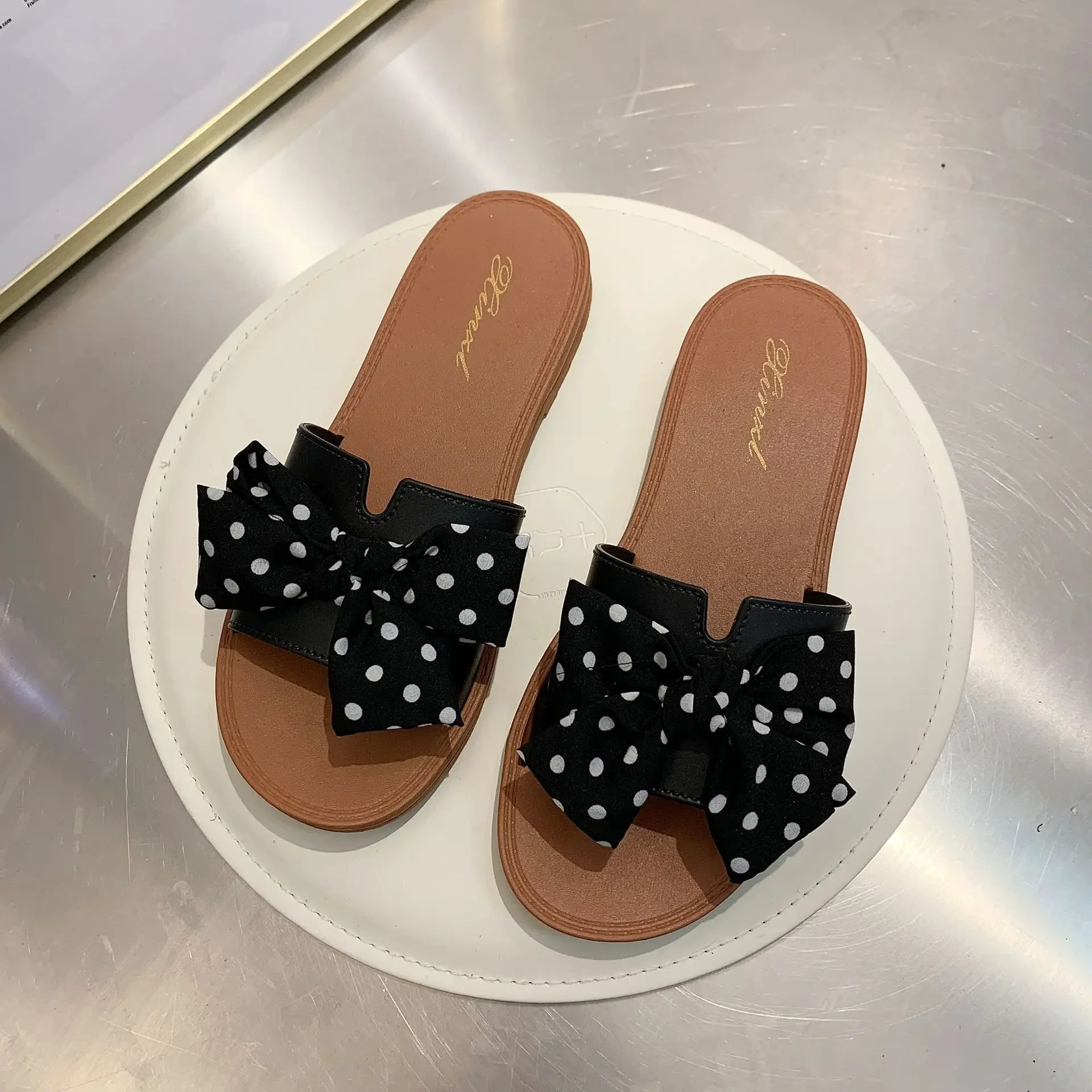 2024 New Bow Flats Open Toe Slide Sandals Non-slip Flip Flops Children Home Slippers Kids Girls Summer Cute Beach Slippers Shoe