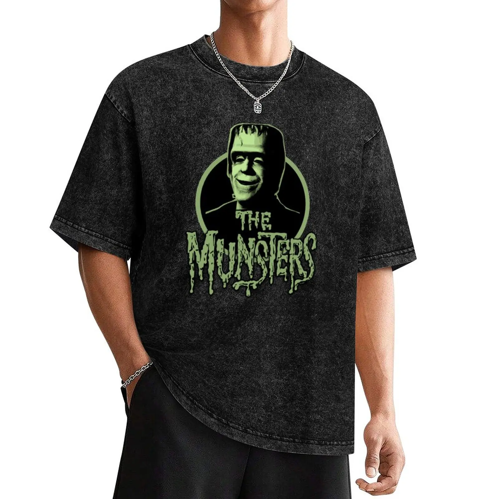 The Munsters - t shirt T-Shirt custom shirt new edition oversized graphic tee vintage designer t shirt men