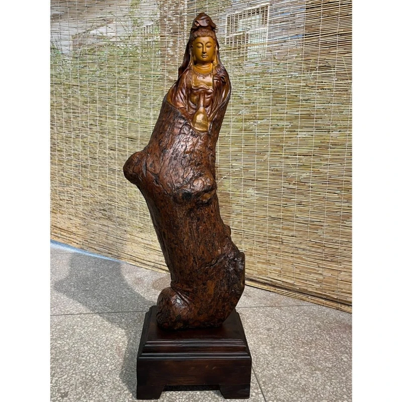 

Camphor wood carving Guanyin Buddha statue is dedicated to home furnishing living room ornament