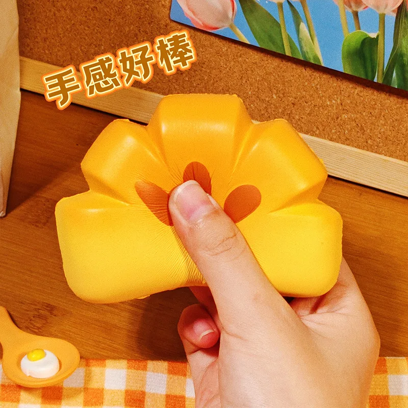 จําลองขนมปัง PU ช้า Rebound ของเล่นมินิขนมปังน่ารัก CHESTNUT ขนมปังบีบนุ่มความเครียดบรรเทา Vent ผู้ใหญ่สํานักงาน Fidget ของเล่น