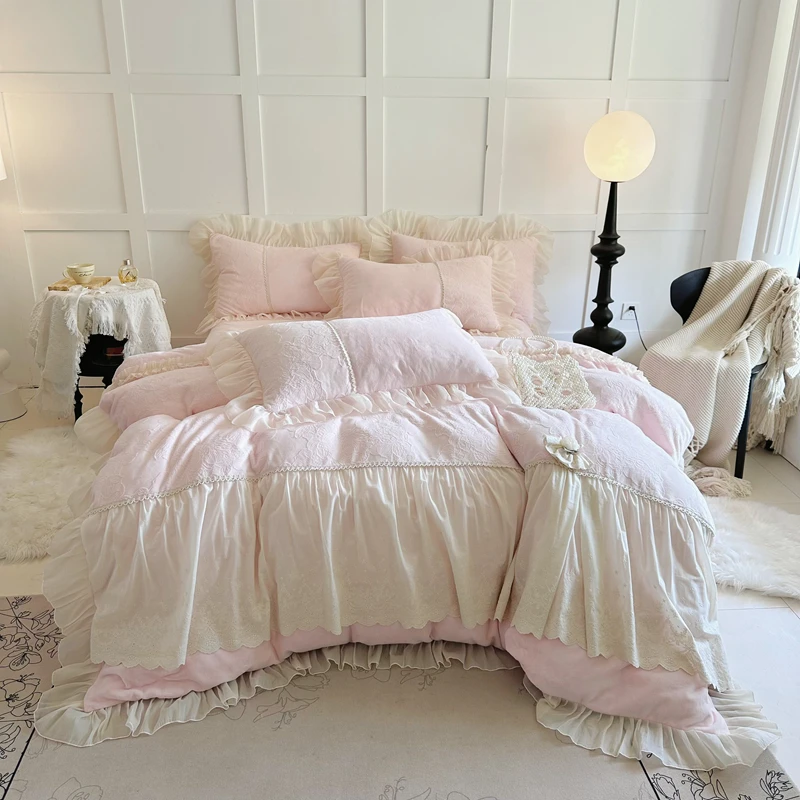 

Pink French Princess Style Lace Ruffles Carved Velvet Warm Soft Bedding Set Duvet Cover Flat/Fitted Bed Sheet Pillowcases 4Pcs