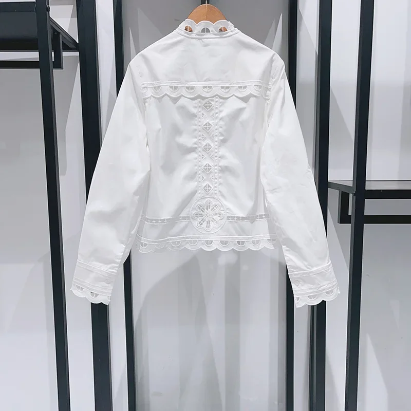 Chemise à manches longues pour femme, col en dentelle creux, géométrique, floral exquis, tempérament rétro, début de l'automne 2024