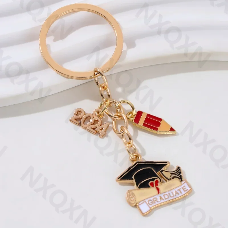 2024 Graduation Pencil Bachelors Hat Book Cartoon Enamel Keychain Graduated Gift For Friend Student Teachers Handmade Jewelry