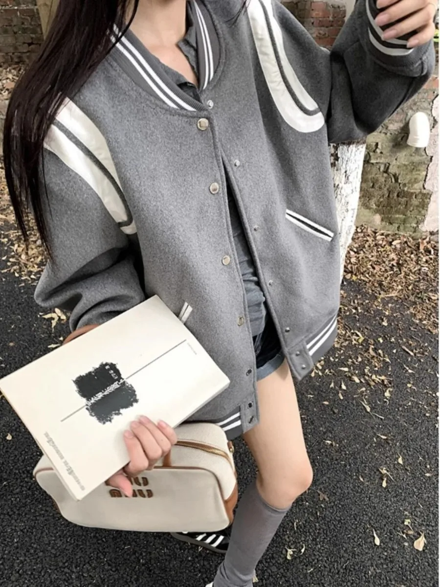 

Retro American Design ey Baseball Jaet Loose Couple College Top Coat Polyester Fiber Cotton Blend Fabric Warmth round Ne