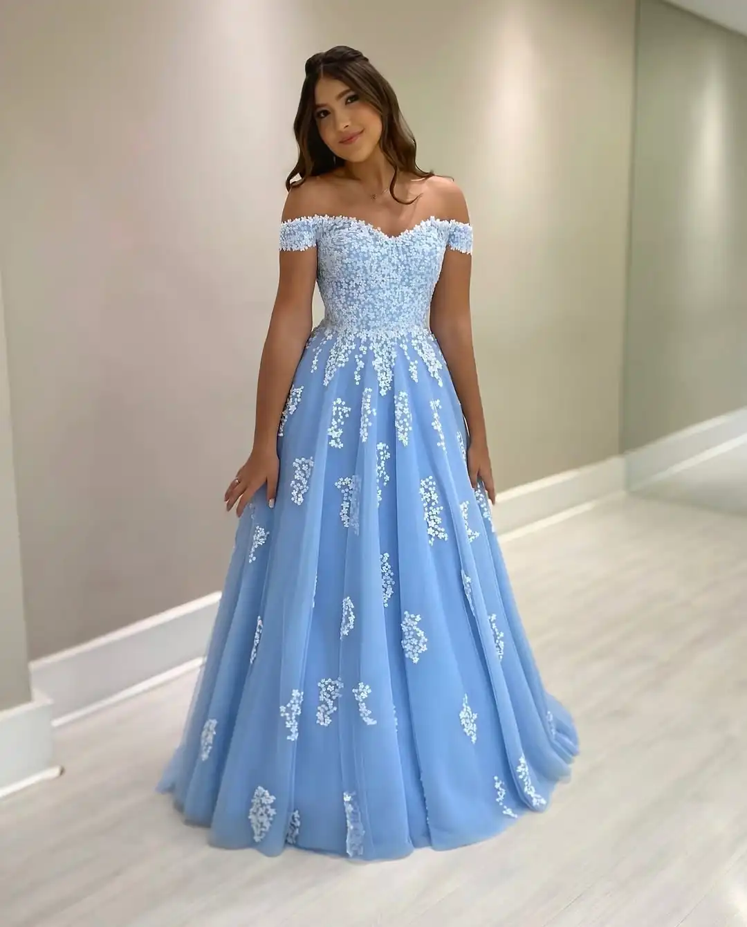 

Customized Off The Shoulder Sleeveless Prom Dresses Lace Appliques Floor Length Evening Dresses Party Dresses