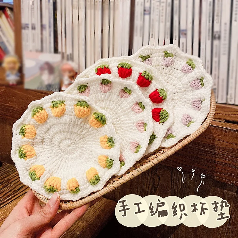 Knitted Strawberry Coaster Round Table Mat Pad Placemat Tea Coffee Cup Pad Handmade Crochet Cup Mat Wedding Kitchen Table Mat