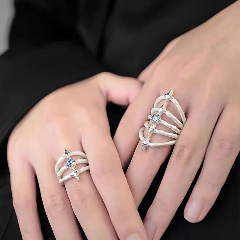 

2024 New Bone Split Ring New Gothic Style Men's And Women's Jewelry Party Gift