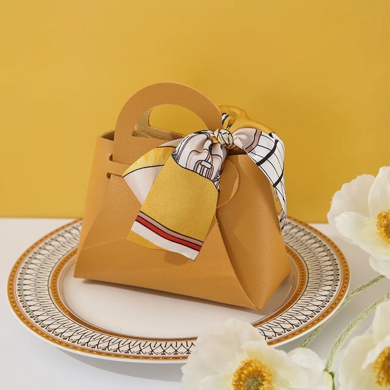 

Leather Favour Bag With Scarf For Wedding Party Easter Decoration Baby Shower Ramadan Eid Mubarak Candy Cosmetics Gift Packaging