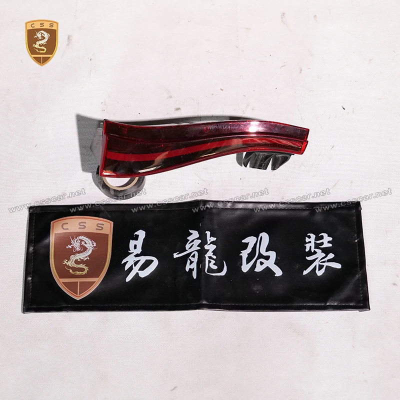 

В наличии для Aston Martin New Vantage, левый грузовик, внутренний красный задний фонарь, номер OE KY63-138453-AC 2019-2023, оригинальный аксессуар