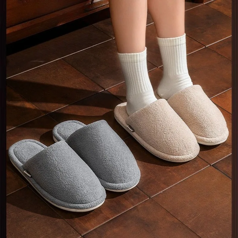2026 Winter  Comfortable Flat Heel Furry Indoor Women's Slippers Light Non Slip Warm Plush Home Man Shoes Couple Cotton Slippers