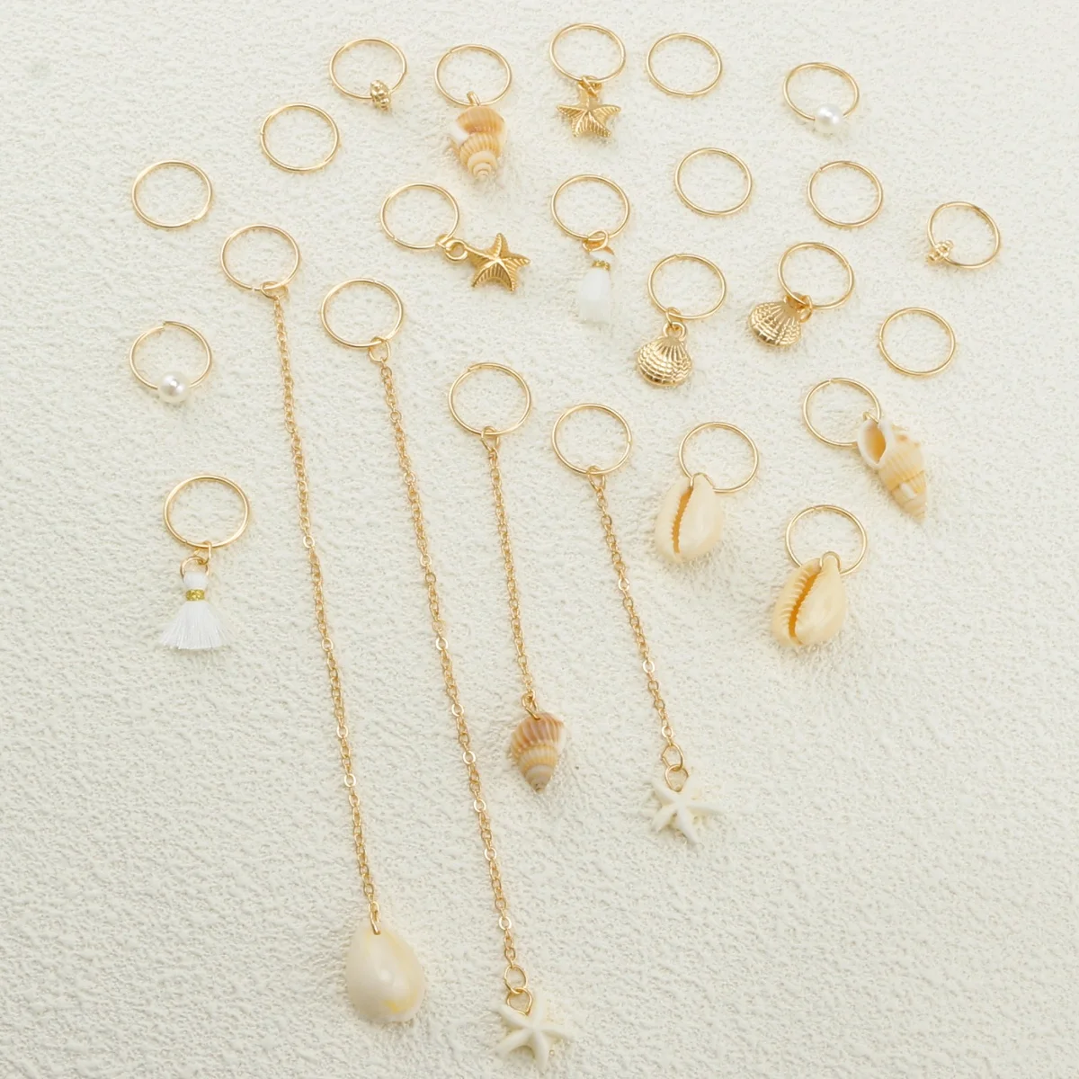 24 pieces of starfish pendants and conch pendants with hair rings and hair rings are perfect for taking photos by the seaside