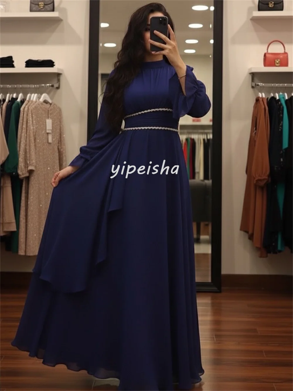 Eleganckie, szyfonowe sukienki wieczorowe z plisami, drapowanym szarfem, zdobione cyrkoniami, o kroju litery A, z wysokim kołnierzem, dostępne różne rozmiary, modne.