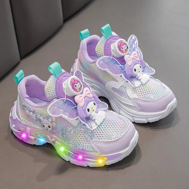 

Sanrio Kawaii Kuromi My Melody Childrens Led Light Sneakers Spring Summer Cartoon Girls Casual Shoes Running Shoe Sports Sandals