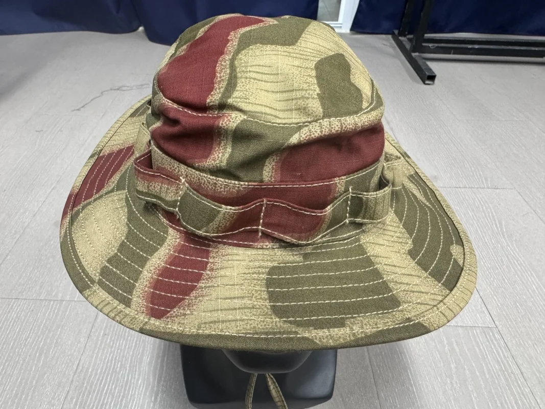 

Кепка с круглым краем в западногерманском камуфляже «Болото»