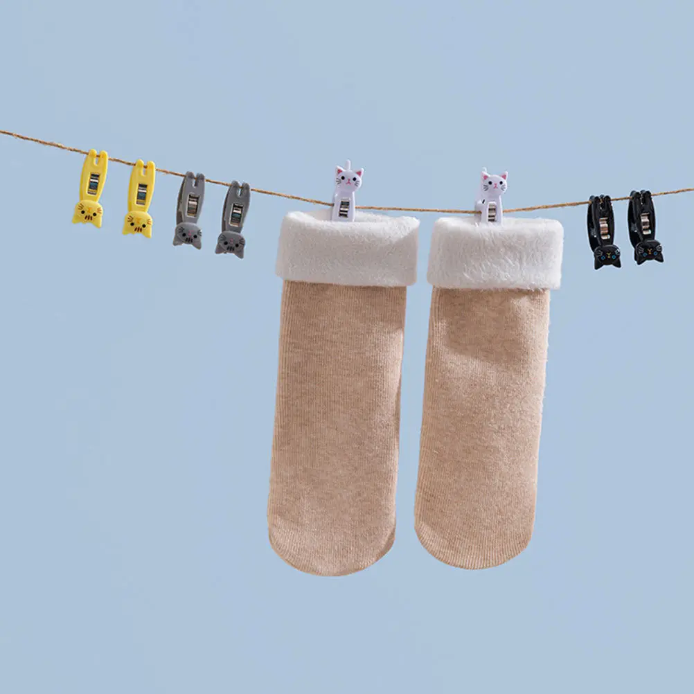 

2Pcs Cartoon Cat Food Bag Clips Sealing Clip for Snacks Chip Bag Clamp Portable Cartoon Cat Clip Chip Bags Clips